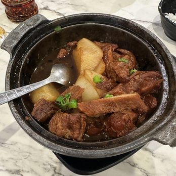 Double Double Restaurant 老油条 - Beef brisket w tendon and radish - Cantonese Near Me - Richmond, British Columbia Double Double Restaurant 老油条 - Beef brisket w tendon and radish - Cantonese Near Me - Richmond, British Columbia