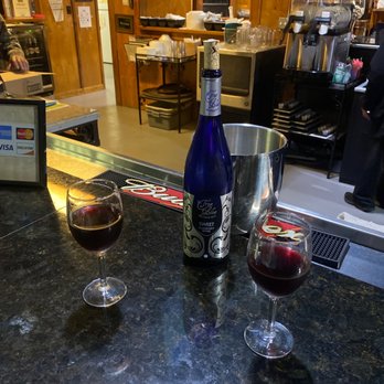 True Blue Winery - Sweet Blueberry Wine simply the best!! - Wineries Near Me - Davenport, Florida True Blue Winery - Sweet Blueberry Wine simply the best!! - Wineries Near Me - Davenport, Florida