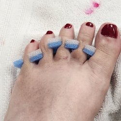 Pinky Nails - Regular Pedicure