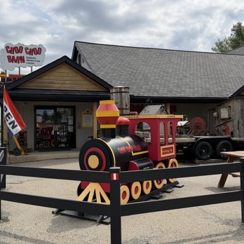 Choo Choo Barn - Museums Near Me - Strasburg, Pennsylvania Choo Choo Barn - Museums Near Me - Strasburg, Pennsylvania