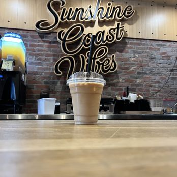 Beachcomber Coffee Company - Coffee & Tea Near Me - Gibsons, British Columbia