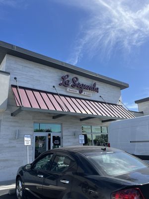 La Segunda Bakery and Cafe by null