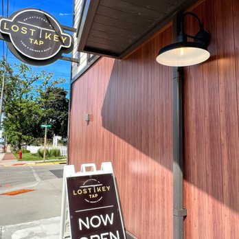 Lost Key Tap - Beer, Wine & Spirits Near Me - Wrightstown, Wisconsin