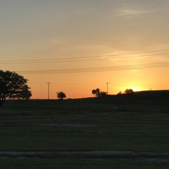 Texas Route 66 RV Park - Sunrise - RV Parks Near Me - Shamrock, Texas Texas Route 66 RV Park - Sunrise - RV Parks Near Me - Shamrock, Texas