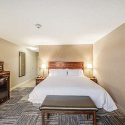 Hampton Inn Greenfield - Guest room