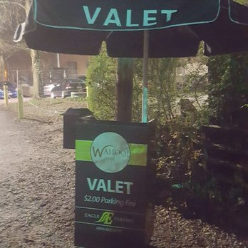 Wahoo! Grill - Valet stand. - Seafood Near Me - Decatur, Georgia