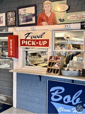 Bob's Clam Hut by null