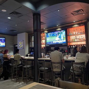 South Front Tavern - Bar area - American Near Me - Wilmington, North Carolina South Front Tavern - Bar area - American Near Me - Wilmington, North Carolina
