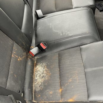 Bee Deep Cleaning - Seat stain cleaning - Auto Detailing Near Me - Houston, Texas Bee Deep Cleaning - Seat stain cleaning - Auto Detailing Near Me - Houston, Texas