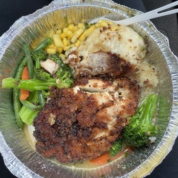 Turn 12 - Honey truffle chicken - American Near Me - Monterey, California Turn 12 - Honey truffle chicken - American Near Me - Monterey, California