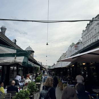 Naschmarkt - Public Markets Near Me - Vienna, 9
