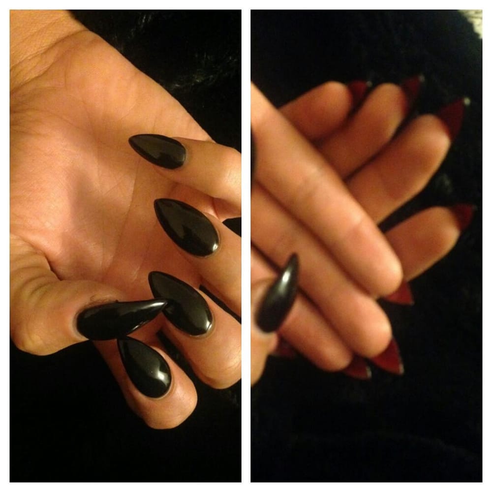 Nails by Stephanie Stone Logo