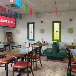 Taqueria El Toro - A view of the dining area