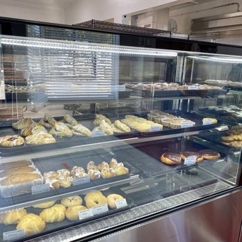Beardall's Bakery - Pastries, bagels, cookies, muffins, cinnamon rolls - Bakeries Near Me - Magna, Utah
