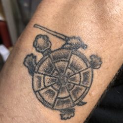 Red Moon Tattoo