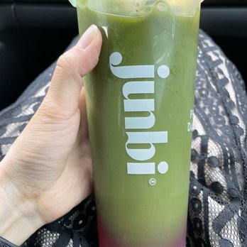 Junbi Matcha - Richardson - Cold Yuzu Dragonfruit Matcha - Coffee & Tea Near Me - Richardson, Texas