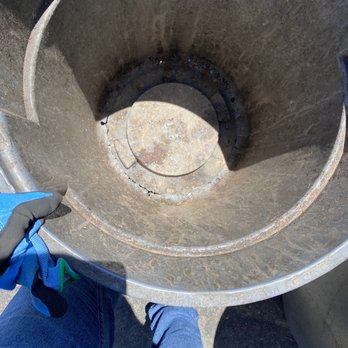 Brambila Recycling - Half of the containers they use are broken from the bottom!! Cheating the customer. - Recycling Center Near Me - Sacramento, California