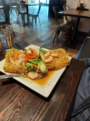 Lá Sen Vietnamese Grill by null