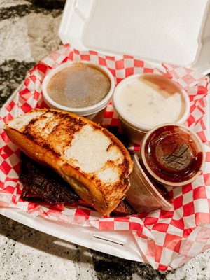 Ray's BBQ by null
