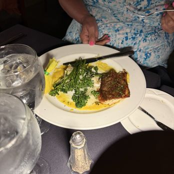 Spencer's Restaurant - Striped Australian Sea Bass - New American Near Me - Palm Springs, California Spencer's Restaurant - Striped Australian Sea Bass - New American Near Me - Palm Springs, California
