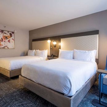 DoubleTree by Hilton Livermore - Guest room - Hotels Near Me - Livermore, California