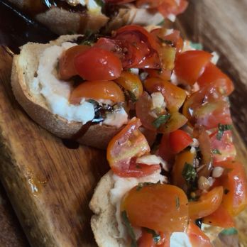 Cafe Fiore - Bruschetta - Italian Near Me - Ventura, California