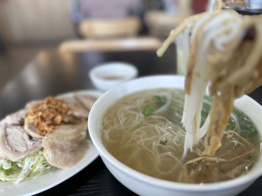 Bun Vit Thanh Da by null