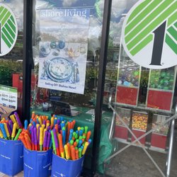 Dollar Tree Stores