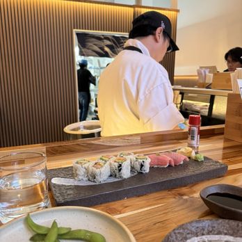 Butterfish Sushi - Sushi bar Salmon Avocado Roll Chef - Sushi Bars Near Me - Berkeley, California Butterfish Sushi - Sushi bar Salmon Avocado Roll Chef - Sushi Bars Near Me - Berkeley, California