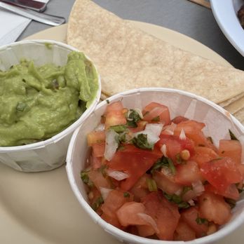Good Stuff Burgers - Guacamole, pico & corn tortillas for Carne Asada & eggs - Salad Near Me - Los Angeles, California Good Stuff Burgers - Guacamole, pico & corn tortillas for Carne Asada & eggs - Salad Near Me - Los Angeles, California