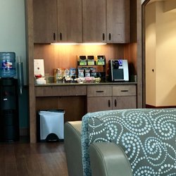 Elizabeth Jekot, MD - Wonderful, climate-controlled, quiet, spacious, and comfortable environment.  Very soft jazz music playing in background.