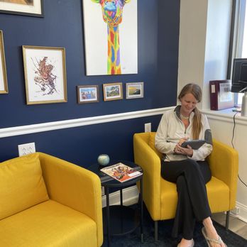 Philly Wellness Center - Philly Wellness Center waiting area. - Weight Loss Centers Near Me - Philadelphia, Pennsylvania Philly Wellness Center - Philly Wellness Center waiting area. - Weight Loss Centers Near Me - Philadelphia, Pennsylvania
