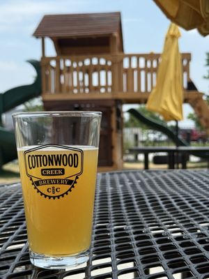 Cottonwood Creek Brewery by null
