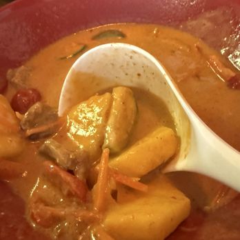 Patcharees Kitchen - Red curry duck - Thai Near Me - Gunnison, Colorado