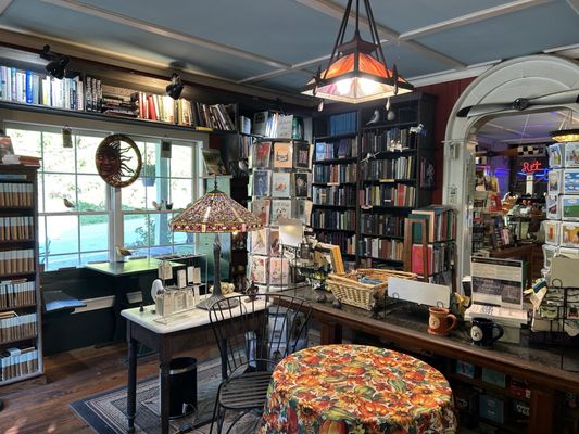 Little Switzerland Books & Beans by null