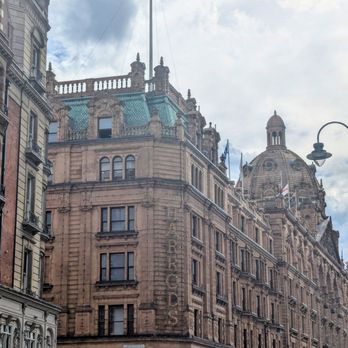 Harrods - Department Stores Near Me - London, XGL