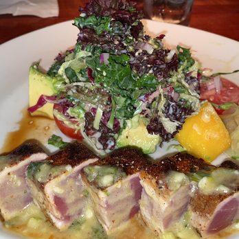 Houston's Restaurant - Sashimi Tuna Salad - New American Near Me - Boca Raton, Florida Houston's Restaurant - Sashimi Tuna Salad - New American Near Me - Boca Raton, Florida