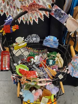 TIME TRAVELERS VINTAGE EXPO - Updated January 2026 - 18 Photos