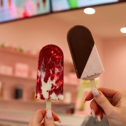 Joy Pops - Love the berry cheesecake!
