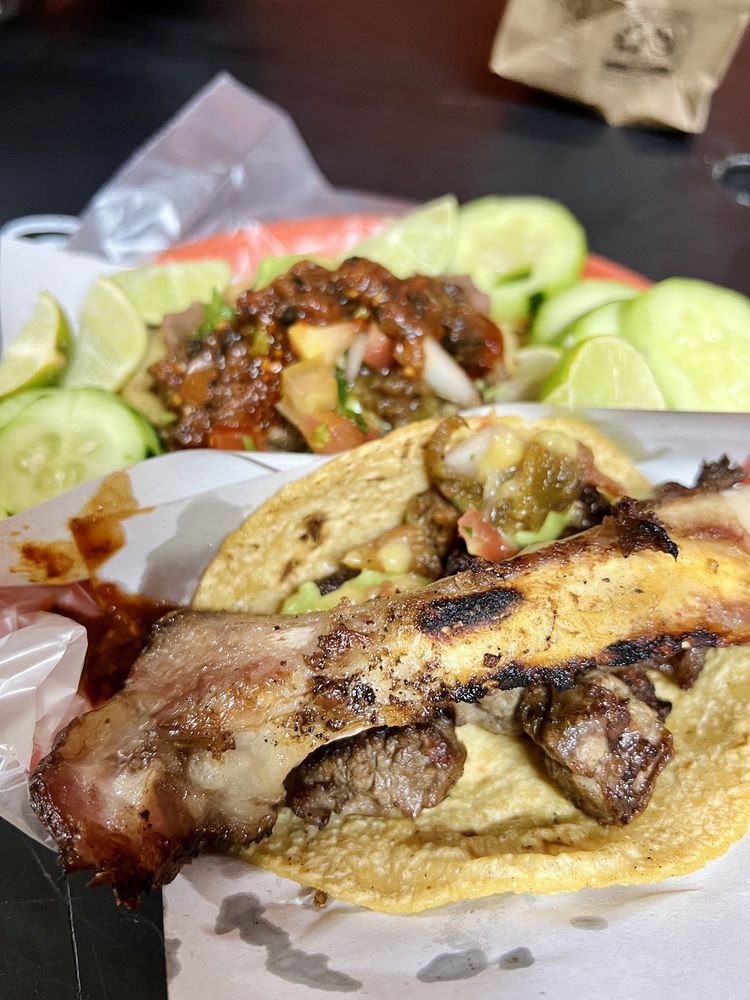 TACO N TODO Updated November 2024 48 Photos & 25 Reviews Av