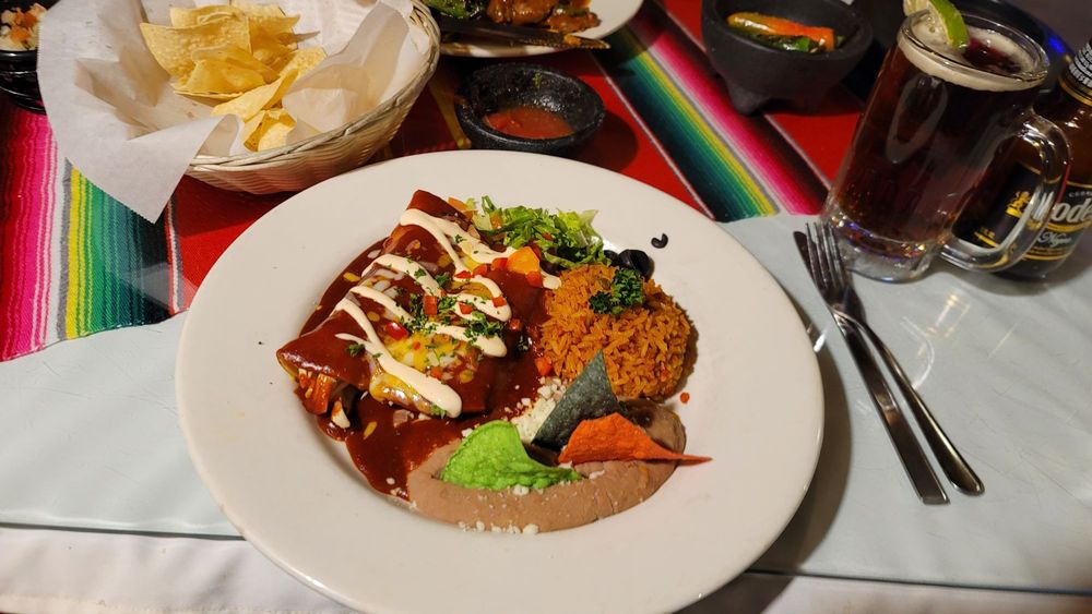 Maria’s Restaurant & Cantina