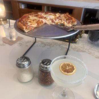 Madri - Happy Hour cheese pizza - Italian Near Me - Redlands, California Madri - Happy Hour cheese pizza - Italian Near Me - Redlands, California