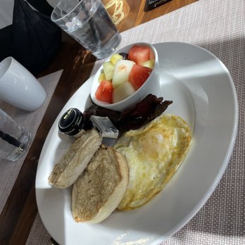 Marisol - Bacon, eggs, fruit and English muffins - Seafood Near Me - Pismo Beach, California
