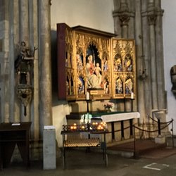 St. Aposteln - St. Aposteln - ist eine alte, historische, romanische Stadtkirche in der Innenstadt