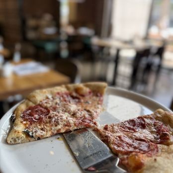 Pie Tap - Pepperoni pizza - Pizza Near Me - Houston, Texas