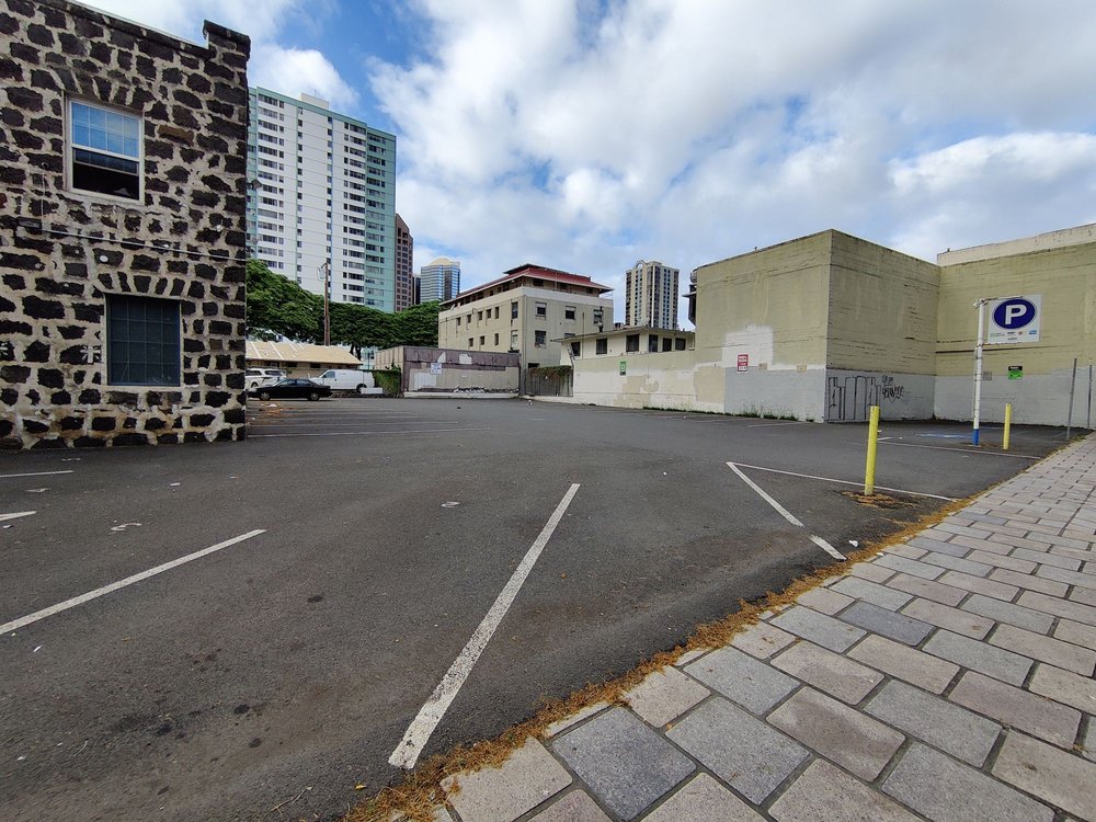 DIAMOND PARKING LOT Updated October 2024 1185 Maunakea St, Honolulu, Hawaii Parking Yelp