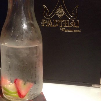 Pad Thai Restaurant - Their water are infused with fruits - Thai Near Me - Escondido, California Pad Thai Restaurant - Their water are infused with fruits - Thai Near Me - Escondido, California