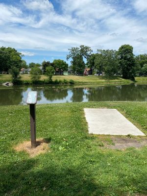 Lincoln Park by null