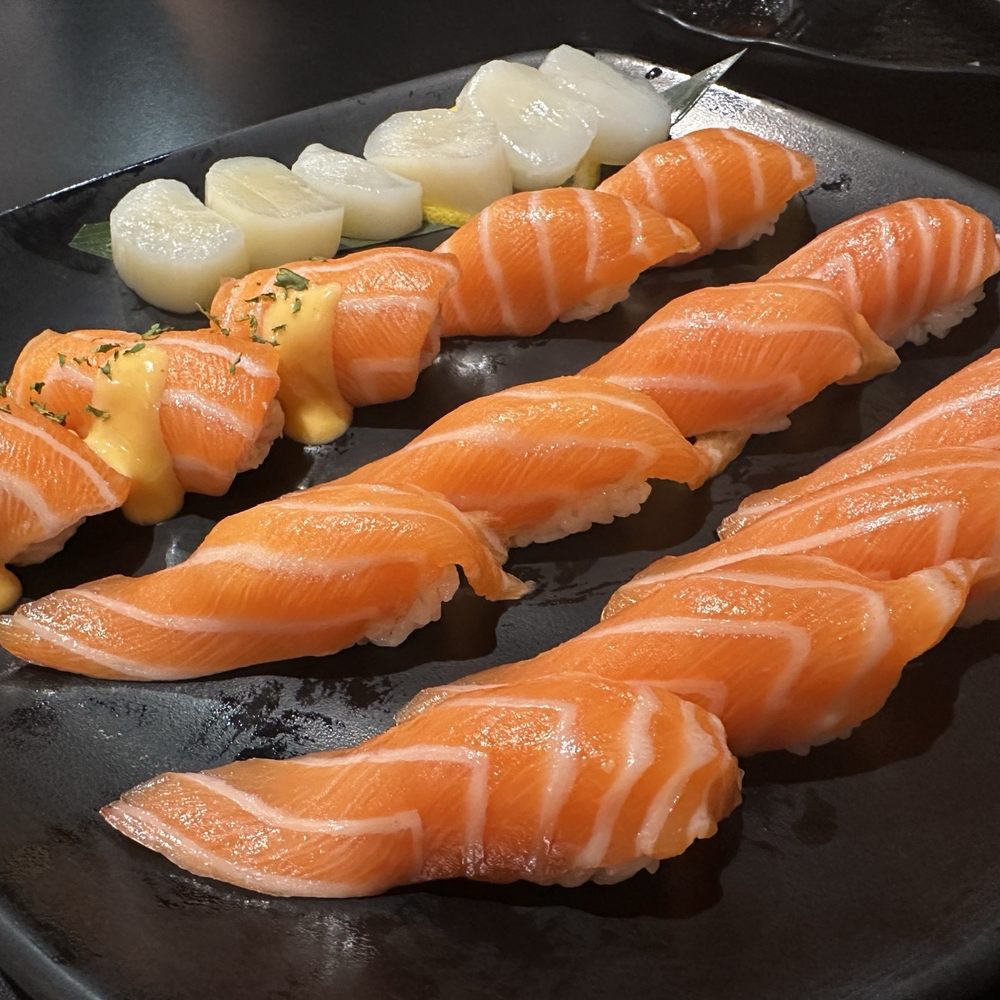 Arigatto Sushi - Sushi Bars Near Me - La Habra, California Arigatto Sushi - Sushi Bars Near Me - La Habra, California