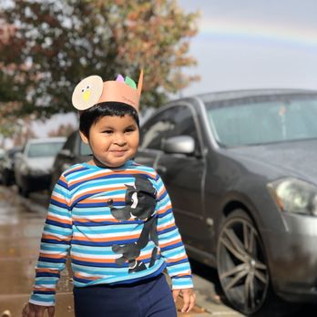 Little Castle Daycare - Ms Sahar made this hat on Thanksgiving - Child Care & Day Care Near Me Little Castle Daycare - Ms Sahar made this hat on Thanksgiving - Child Care & Day Care Near Me